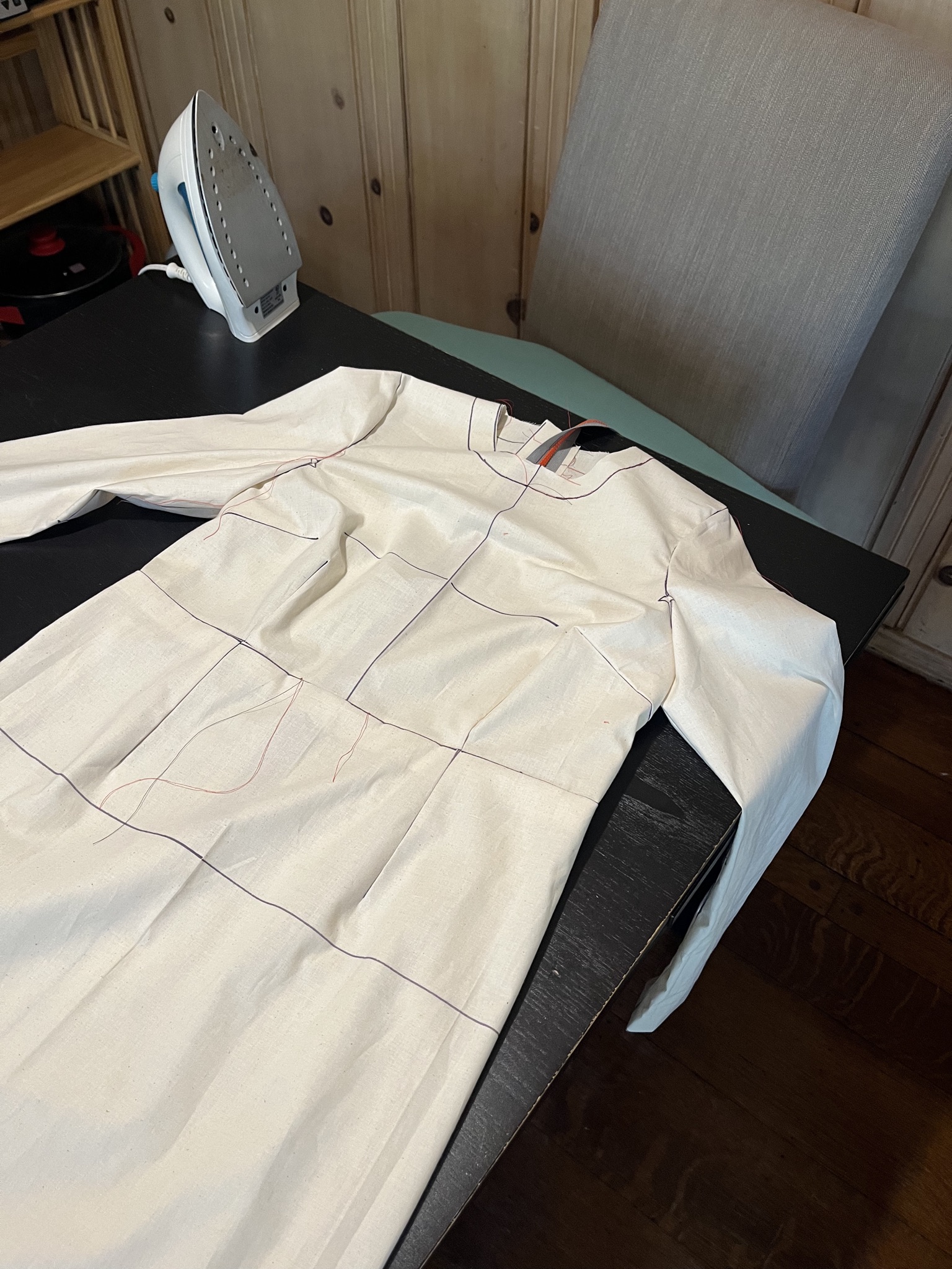 Sloper made of muslin lying on a table