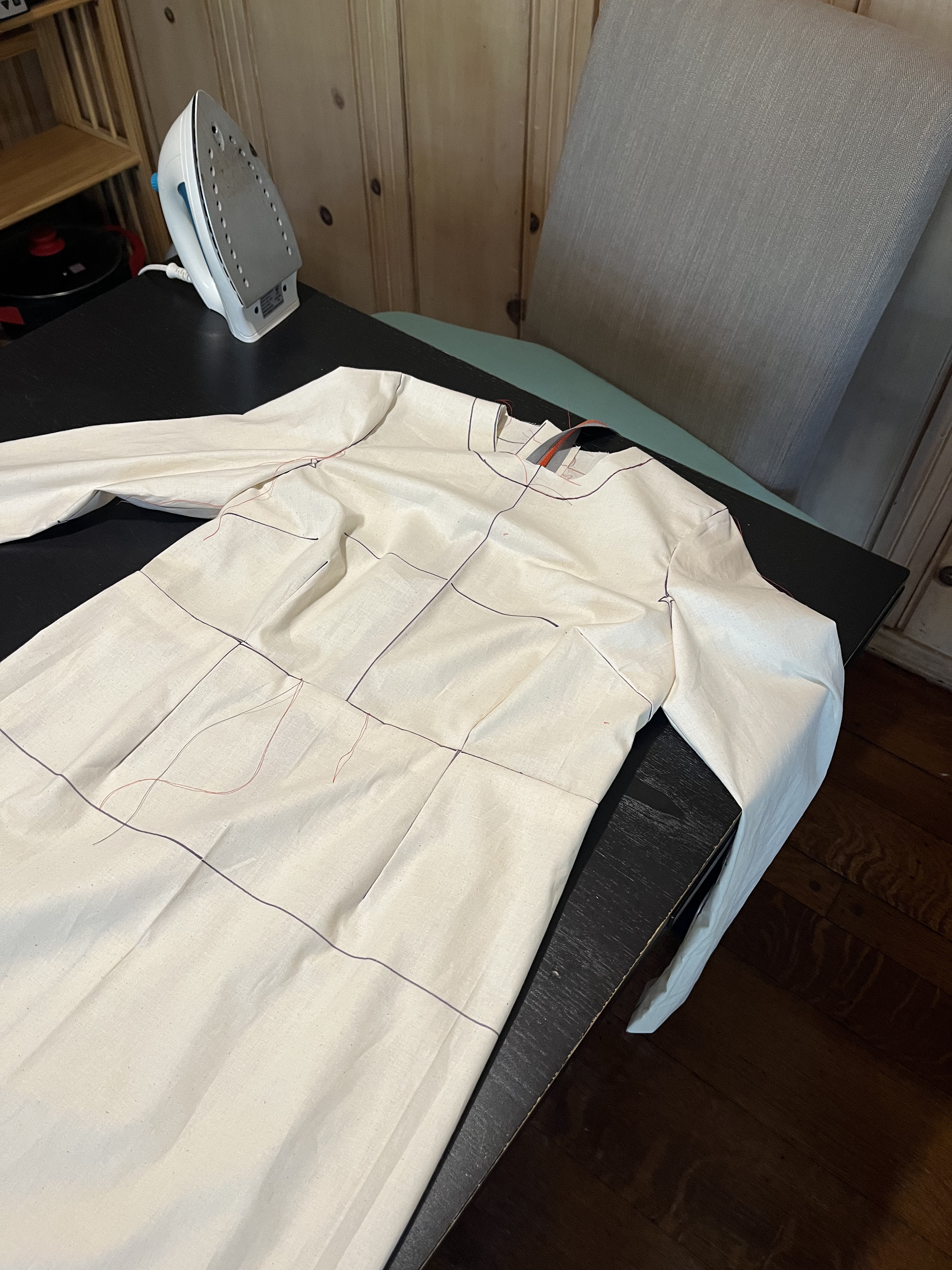 Sloper made of muslin lying on a table